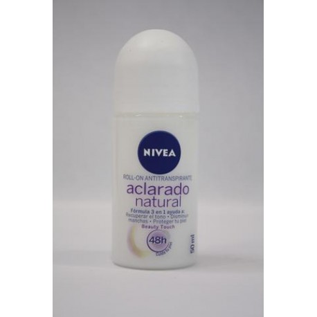 CAJA DESODORANTE ROLL ON NIVEA ACLARADO NATURAL BEAUTY DE 50 ML CON 12 PIEZAS - BEIERSDORF - Envío Gratuito